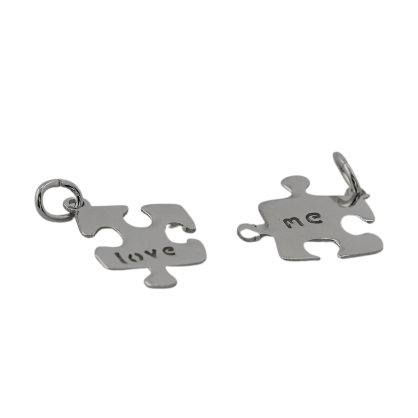 Puzzleteil-Anhänger „Love Me“ (2er-Set)