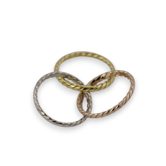Trio Twist Ring – Gold, Rose & Silver